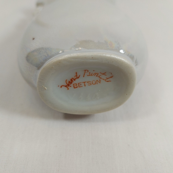 Betson Iridescent White Gold Small Porcelain Hand Painted Vintage Bud Vase - Picture 6 of 7